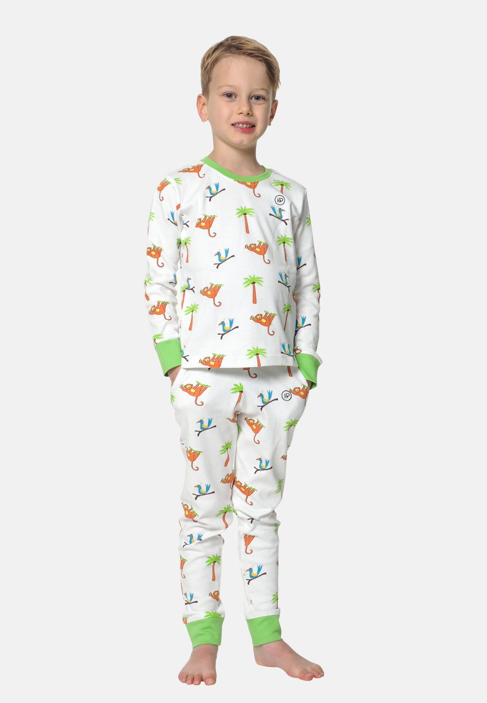 Jungle kinderpyjama met aapjes, volgels en palmbomen